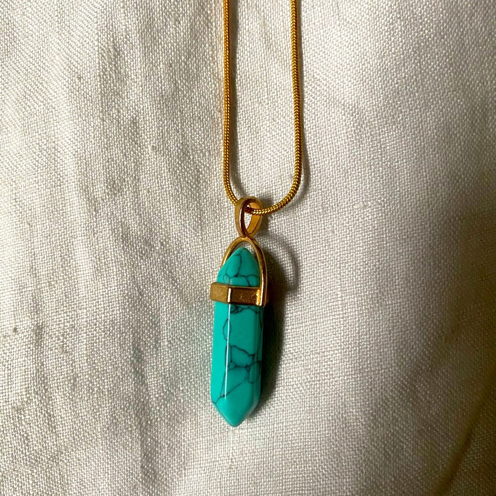 18” gold plated necklace with faux turquoise pendant